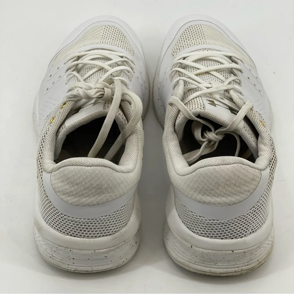 UNDER ARMOUR CHARGED WOMENS ATHLETIC SHOES SZ 11.5, GOOD CONDITION, PREO…
